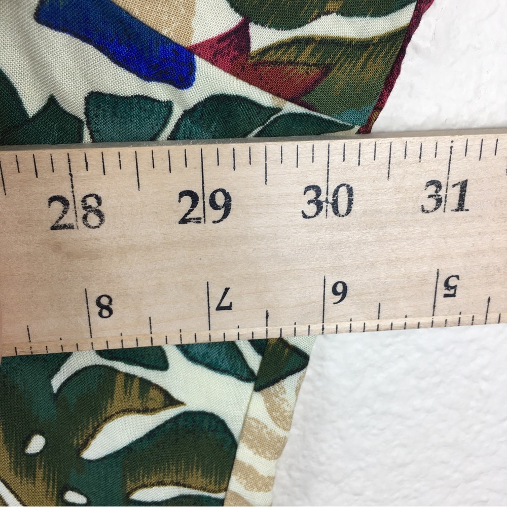 Men's Hawaiian Shirt, Size 3XL, Tropical Graphics, Made in Hawaii by Hilo Hattie - Picture 8 of 10
